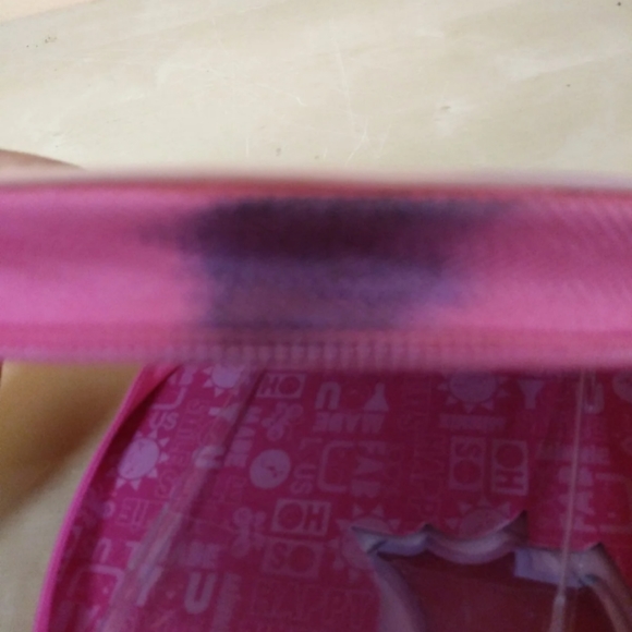 Minnie mouse little purse - Picture 6 of 6